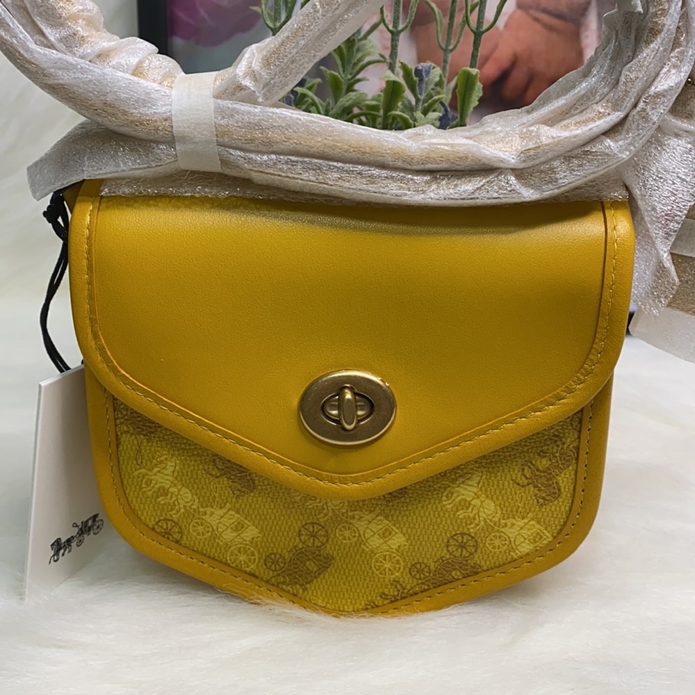 Coach turnlock flap pouch 15 - Picture 7 of 7